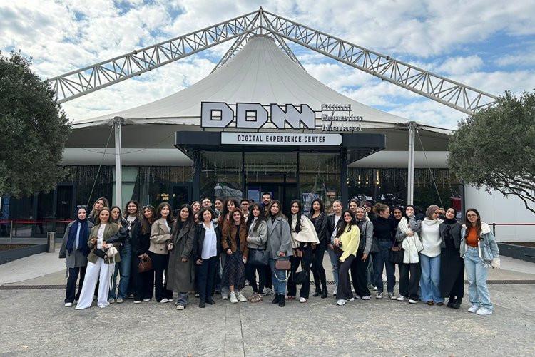"Dijital Deneyim Müzesi-Van Gogh: Işığın İzinde" Sergisi Teknik Gezisi 